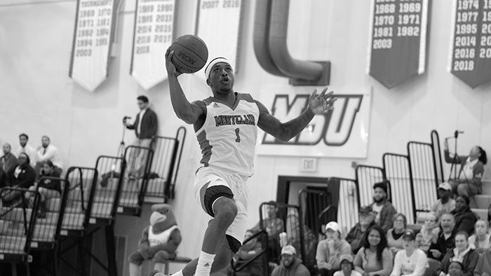 Myles Mitchell-White goes up for a layup prior to making his buzzer-beater shot.
