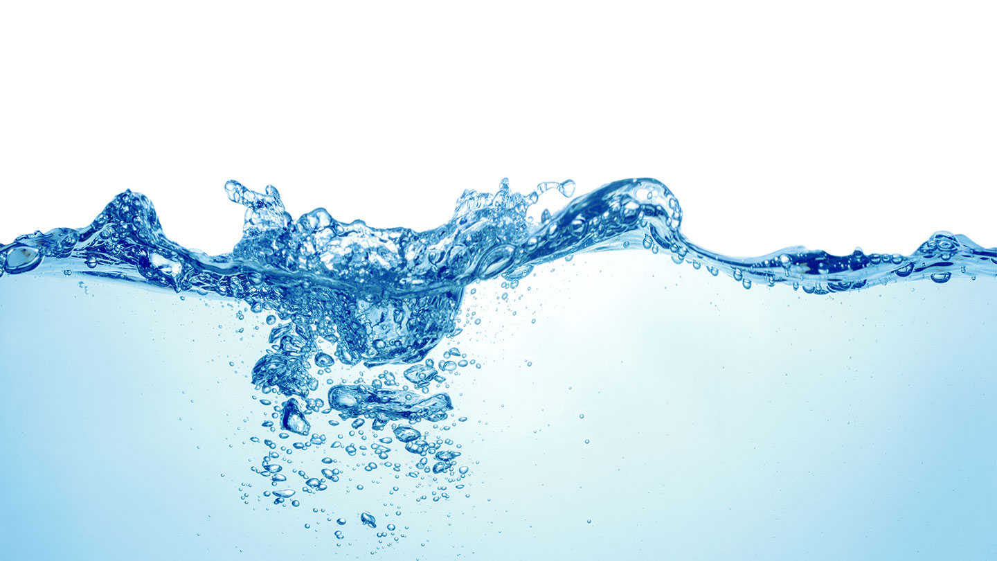 Water splashing
