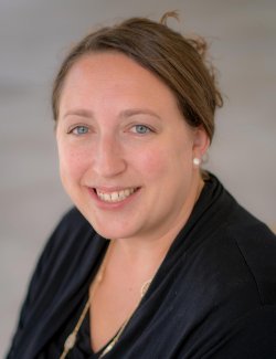 Photo of Erin Samples