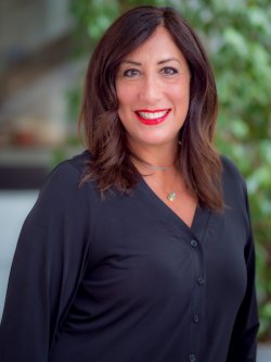 Photo of Donna McLearie
