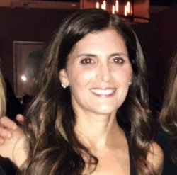 Photo of Lori Siegel