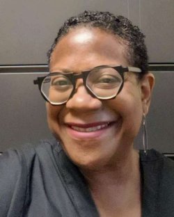 Photo of Linda Wise