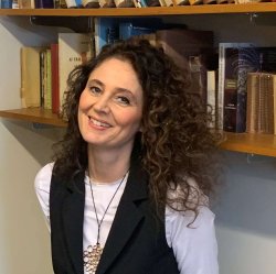Photo of Barbara Spinelli