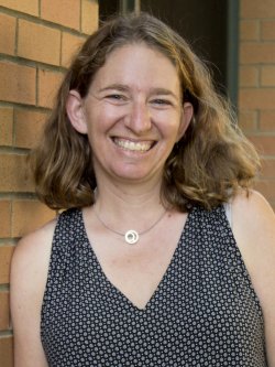 Photo of Lesley Sylvan
