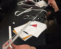 Elastic measuring tape