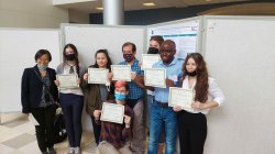 Dr. Cui with her lab students