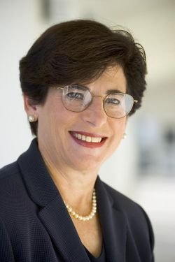 Susan Cole headshot