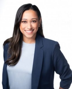 a headshot of Pooja Patel