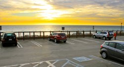 Feature image for Faculty/Staff Parking Registration '16-'17
