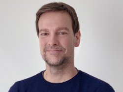 Nicholas Savage