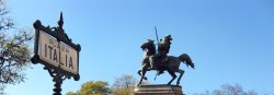 Plaza Italia