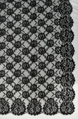 Mantilla negra