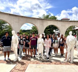 Group photo at Segal statues