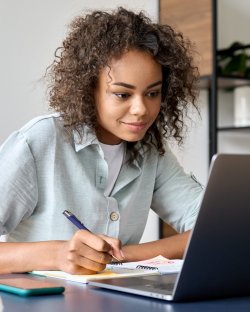 class-on-laptop