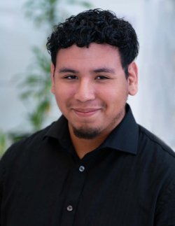 Elian Saldivar