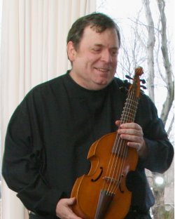 Roland Hutchinson