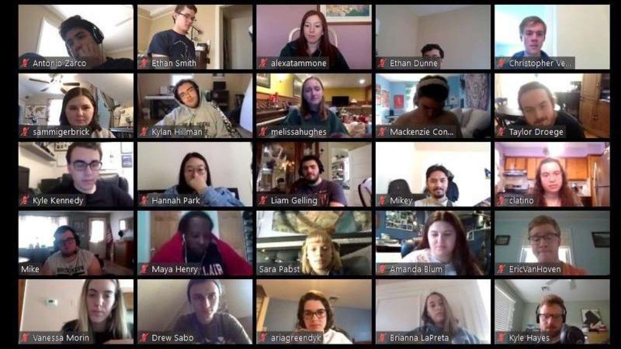 Montclair State University Singers Chorus class connects via Zoom