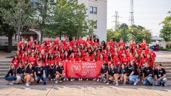 large group photo of HSCI students