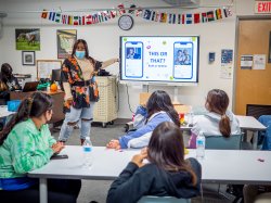 Wheatherly Almonte ’20 teaching an after school class at Oasis