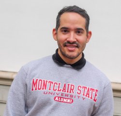 Photo of Carlos Flores