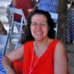 Photo of Lisa Pendola