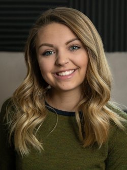 Tristin Faust Headshot cropped