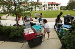 Students moving into Montclair State with all of their belongings.