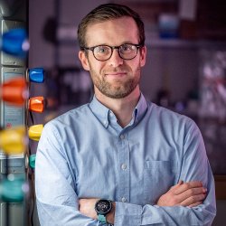 Dr. Glen O'Neil