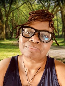Photo of Pamela Booker